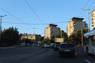 украина